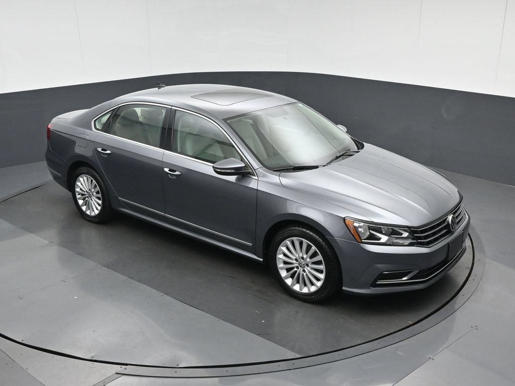 Used 2017 Volkswagen Passat 1.8T SE FWD image 53