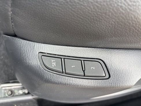 Used 2025 MAZDA CX-5 Carbon Edition image 17