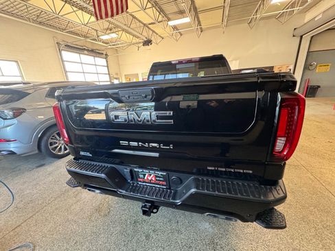 Used 2023 GMC Sierra 1500 Denali Ultimate image 6