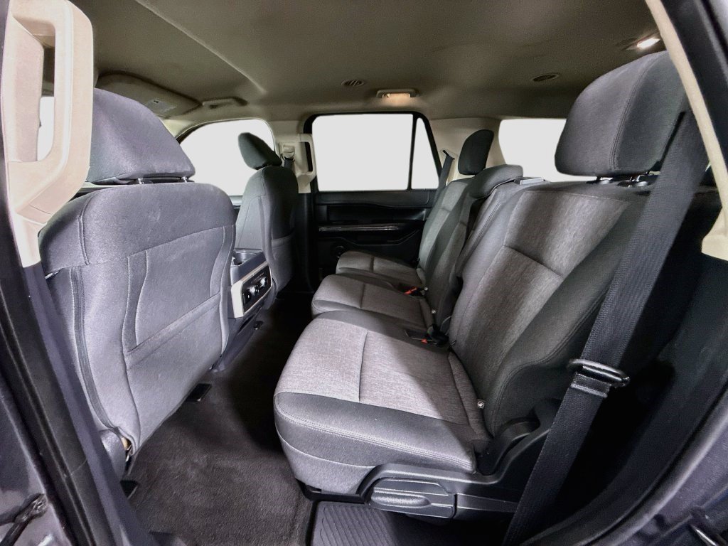 Used 2024 Ford Expedition XLT RWD image 24