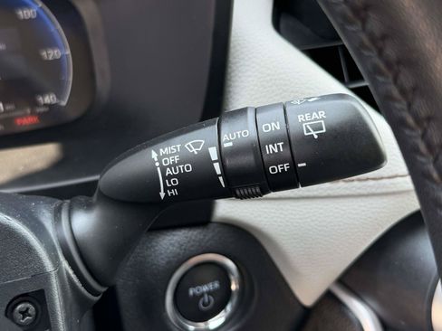 Used 2023 Toyota RAV4 Limited AWD/4WD image 18