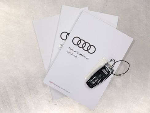 Used 2020 Audi S8 L w/ S8 Executive Package AWD/4WD image 5