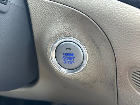 Used 2012 Hyundai Genesis 3.8 w/ Premium Pkg image 22