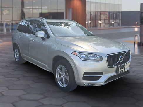 Used 2016 Volvo XC90 T5 Momentum AWD/4WD image 17