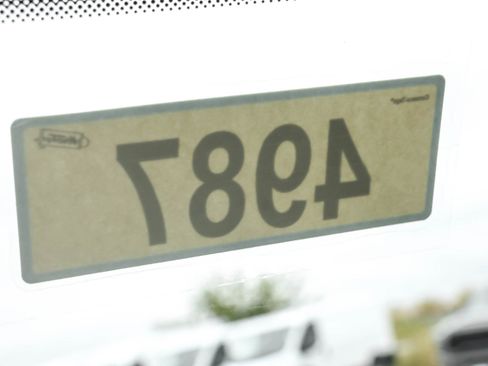 New 2025 Jeep Gladiator Rubicon w/ Convenience Group image 29