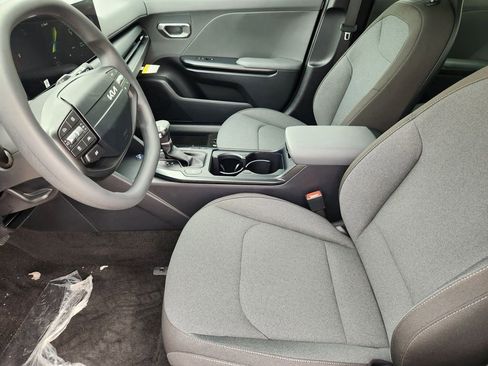 New 2026 Kia K4 FWD image 9