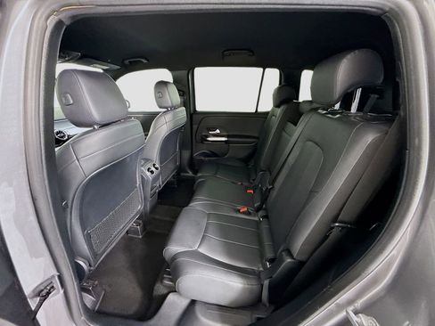 Used 2021 Mercedes-Benz GLB 250 image 21