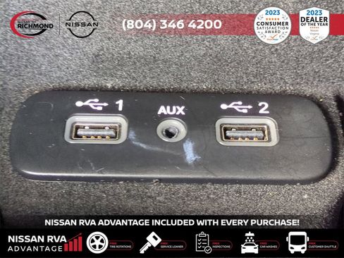 Used 2021 Dodge Charger SXT w/ Leather Interior Group image 22