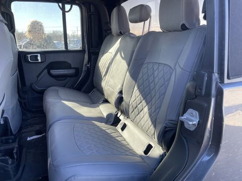 Used 2020 Jeep Gladiator Sport w/ Quick Order Package 24S image 7