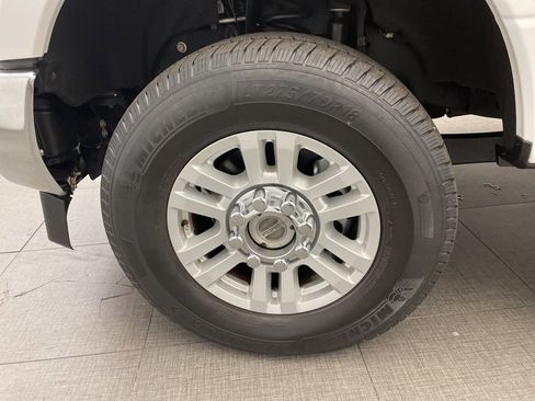 Used 2019 Ford F250 XLT w/ XLT Value Package image 10