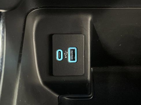 Used 2021 Ford F150 XLT w/ Equipment Group 302A High image 25