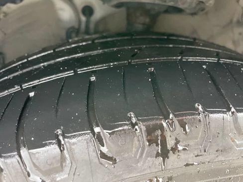 Used 2019 Toyota Sienna XLE FWD image 31