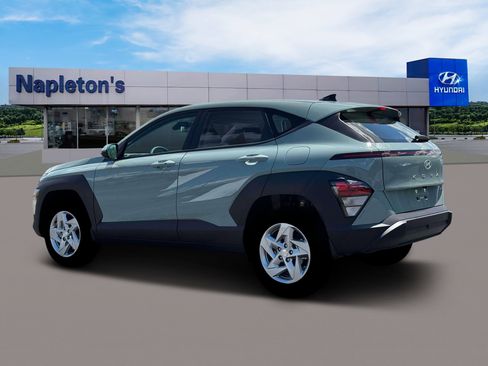 New 2026 Hyundai Kona SE image 4