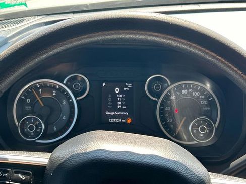 Used 2019 RAM 2500 Big Horn AWD/4WD image 29