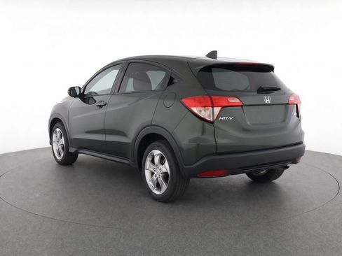 Used 2017 Honda HR-V EX image 3