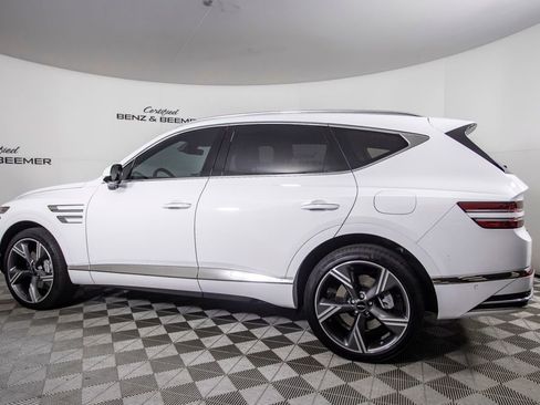 Used 2025 Genesis GV80 2.5T Prestige image 13