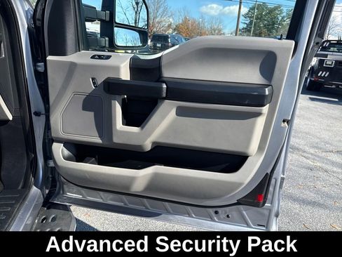 Used 2020 Ford F250 XL w/ Power Equipment Group image 20