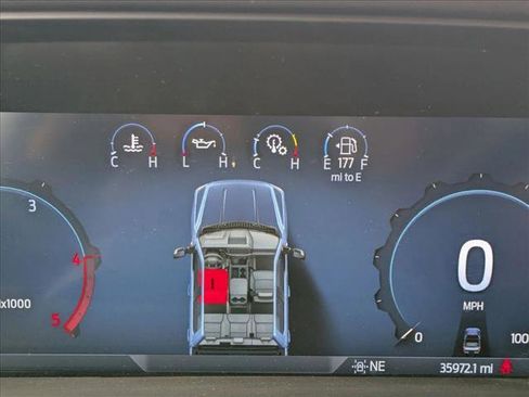 Used 2024 Ford F350 Platinum w/ FX4 Off-Road Package image 9