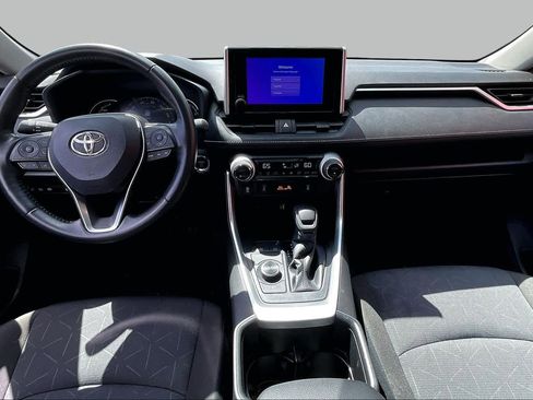 Used 2024 Toyota RAV4 XLE w/ Convenience Package AWD/4WD image 15
