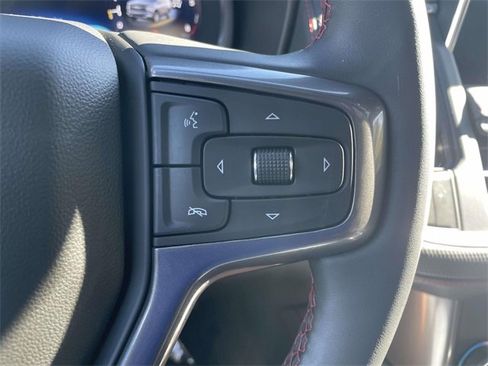 Used 2023 Chevrolet Suburban RST w/ Sport Performance Package image 18