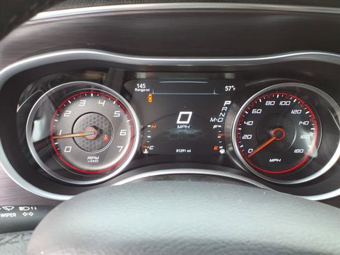 Used 2018 Dodge Charger R/T Scat Pack image 17