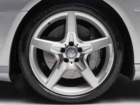 Used 2013 Mercedes-Benz SL 550 image 47