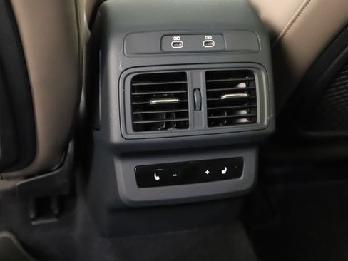 Used 2025 Audi Q5 Prestige AWD/4WD image 22