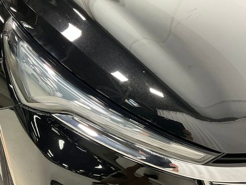 Used 2023 Buick Enclave Essence image 27