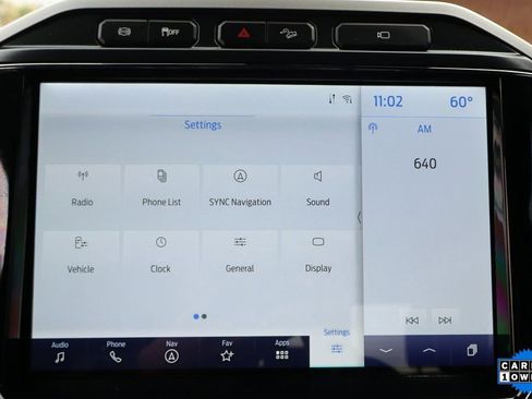 Used 2022 Ford F350 Lariat w/ Black Appearance Package image 31