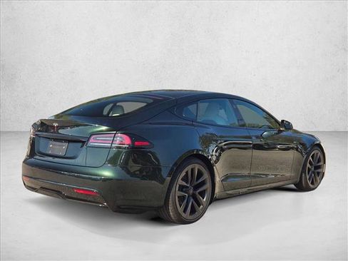 Used 2023 Tesla Model S Standard Range image 5