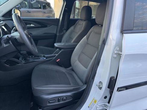 Used 2021 Chevrolet TrailBlazer LT w/ Convenience Package image 13