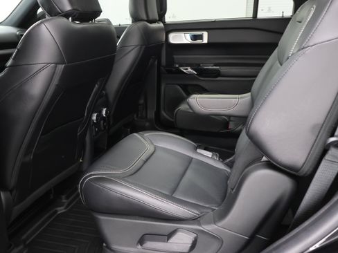 Used 2021 Ford Explorer ST w/ Equipment Group 401A AWD/4WD image 37