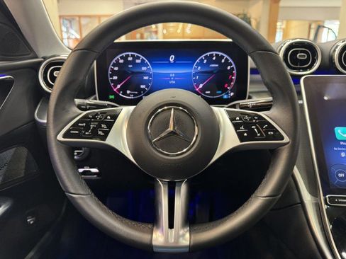 Used 2025 Mercedes-Benz C 300 Sedan image 8