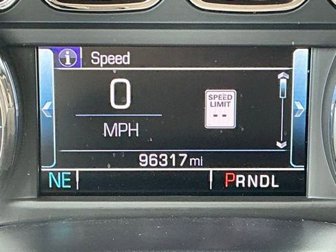 Used 2018 GMC Sierra 1500 SLT w/ SLT Premium Package AWD/4WD image 17