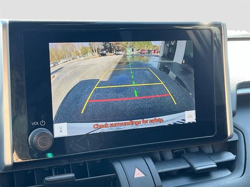 Used 2024 Toyota RAV4 XLE image 12