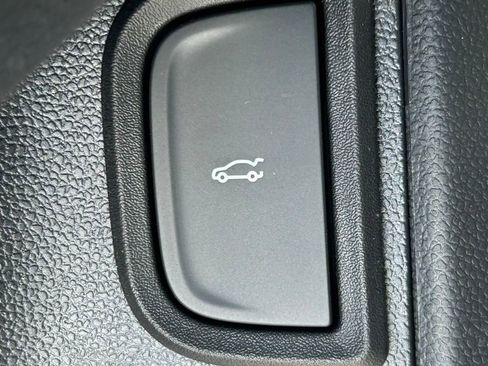 New 2026 Chevrolet Equinox RS w/ Safety and Technology Package FWD image 32