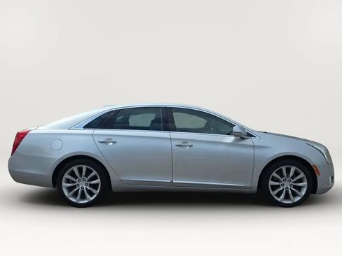 Used 2017 Cadillac XTS Luxury w/ Driver Awareness Package FWD image 9