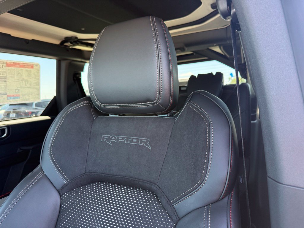 New 2026 Ford Bronco Raptor w/ Interior Carbon Fiber Pack AWD/4WD image 9