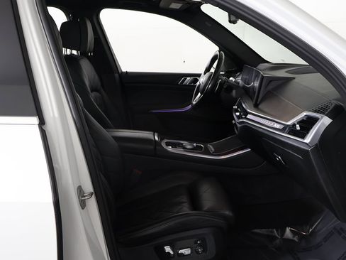 Used 2024 BMW X5 xDrive40i image 29