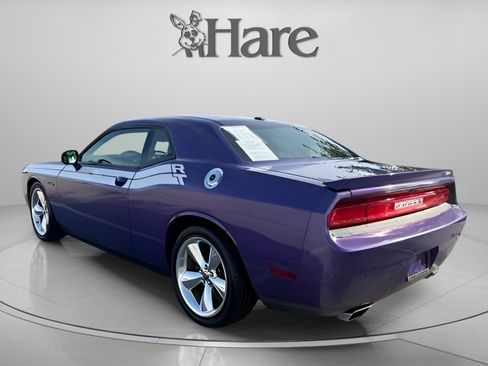 Used 2013 Dodge Challenger R/T RWD image 3
