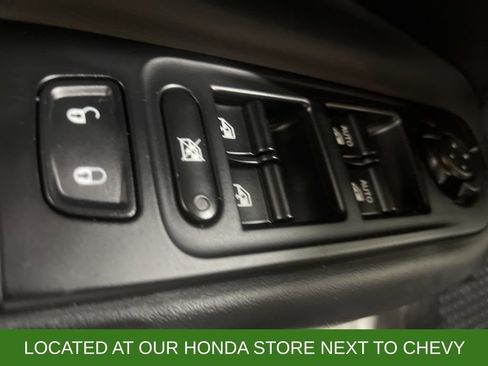 Used 2019 Jeep Renegade Trailhawk w/ UConnect 8.4 Nav Group image 13