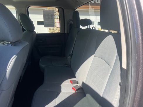 Used 2018 RAM 1500 Express AWD/4WD image 10