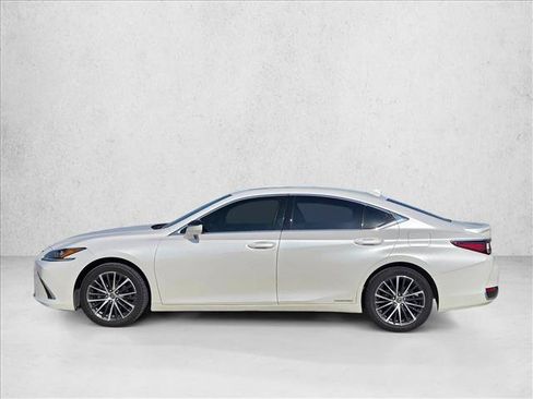 Used 2022 Lexus ES 300h w/ Premium Package FWD image 9