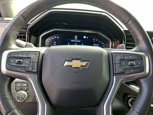 Used 2023 Chevrolet Silverado 1500 LTZ AWD/4WD image 8