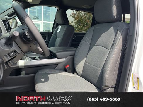 New 2026 RAM 3500 Big Horn AWD/4WD image 4
