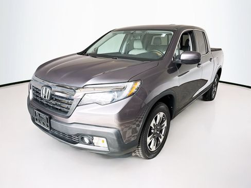 Used 2018 Honda Ridgeline RTL-T image 3
