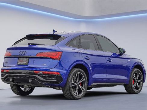Certified 2025 Audi Q5 2.0T Premium Plus w/ Premium Plus Package AWD/4WD image 5