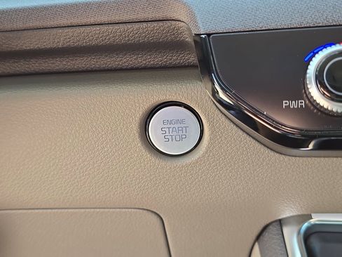 New 2026 Kia Carnival SX FWD image 29
