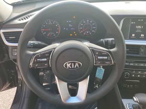 Used 2019 Kia Optima LX image 26
