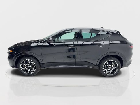 New 2025 Alfa Romeo Tonale w/ Premium Package AWD/4WD image 7